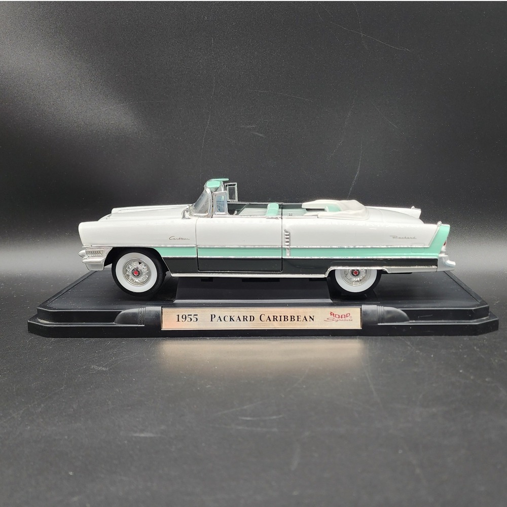 Road Signature 1:18 White 1955 Packard Caribbean Diecast Model Car Classic Retro
